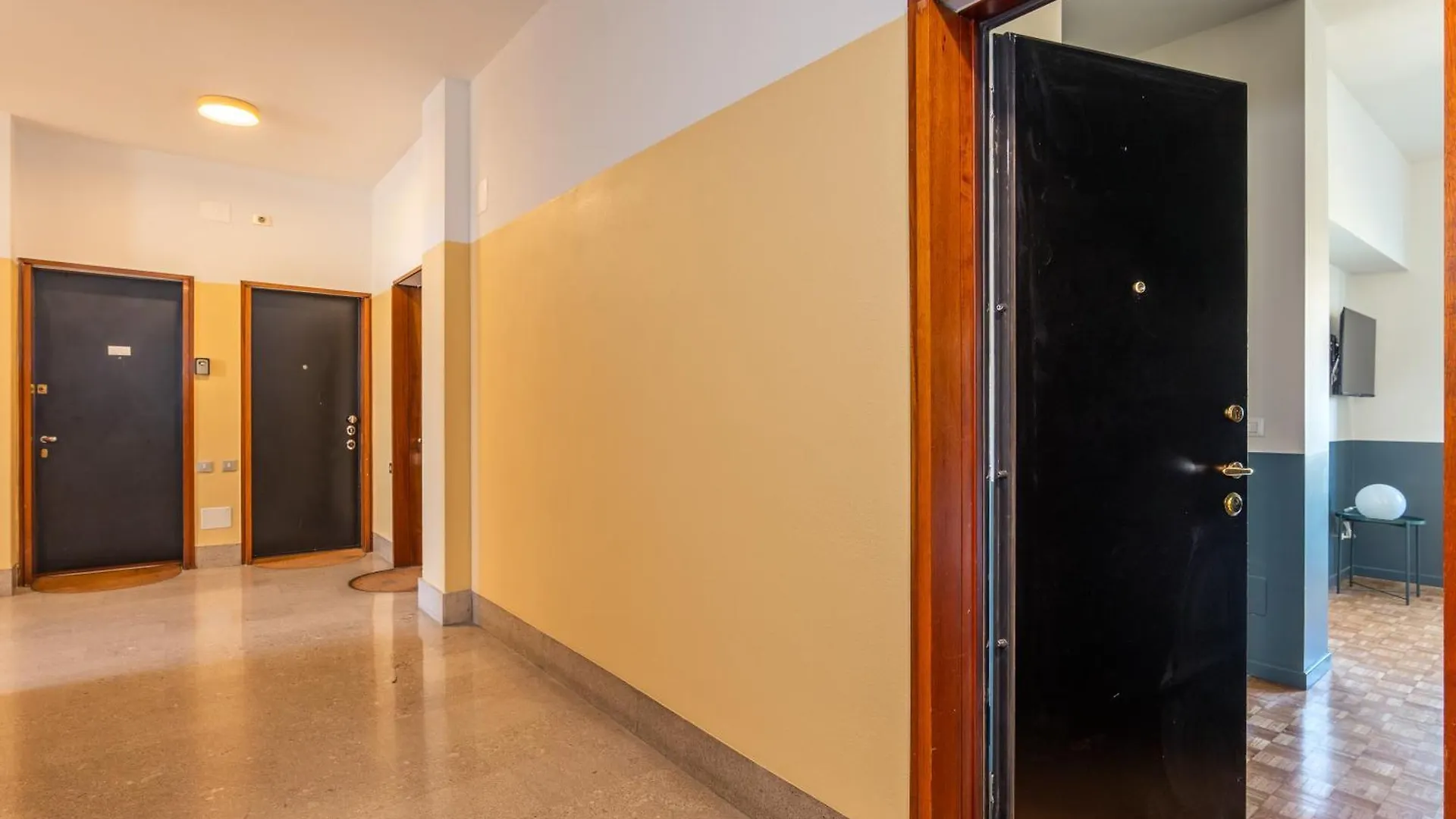 Appartement Keys Of Italy - Portaromana51-Golden Gate Retreat Milan